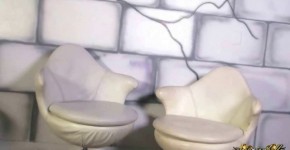 Video for mia isabella solo